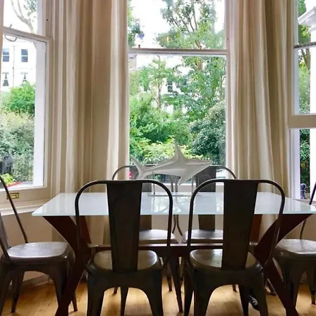 Appartement Stunning 2 Bed/2Bath Flat In Heart Of Kensington